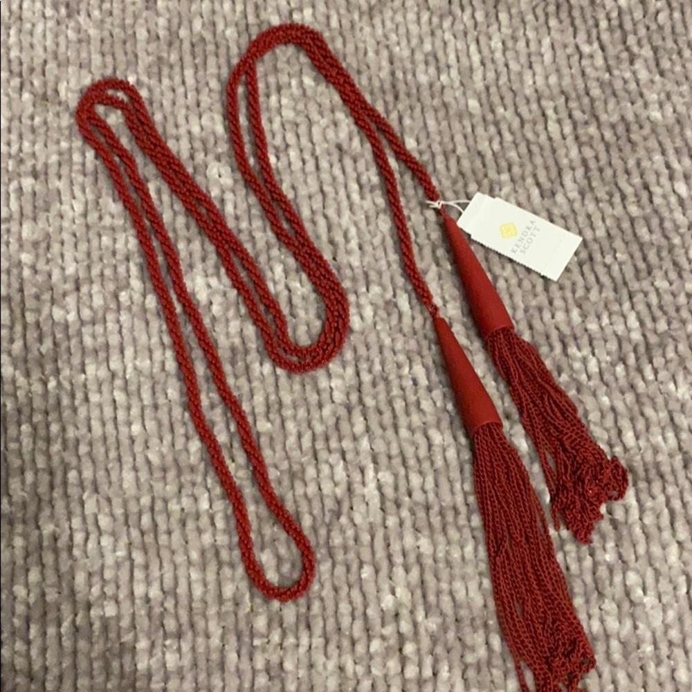 NWT Kendra Scott Matte Phara in Dark Red